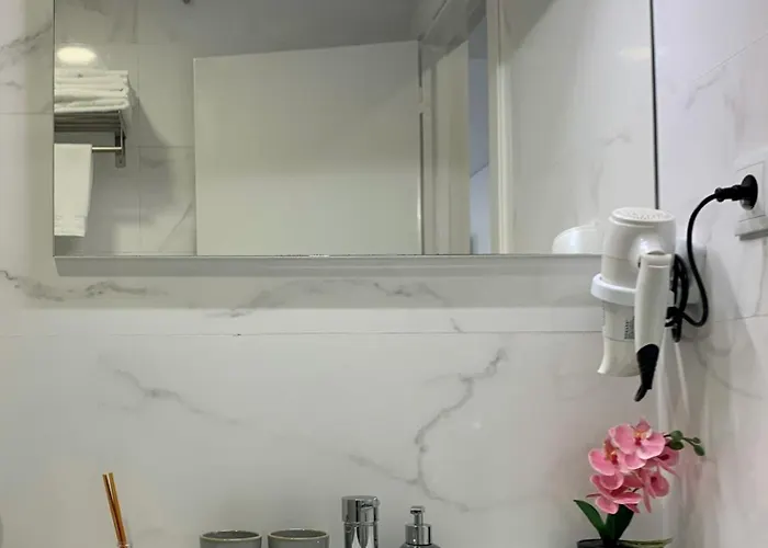 Almada Downtown 402 Apartman Porto